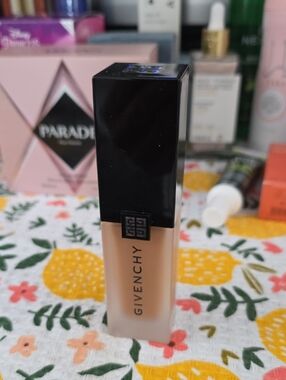 Givenchy prisme libre